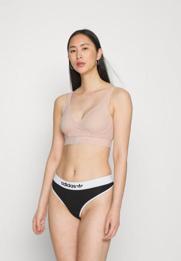 Бюстгальтер без косточек