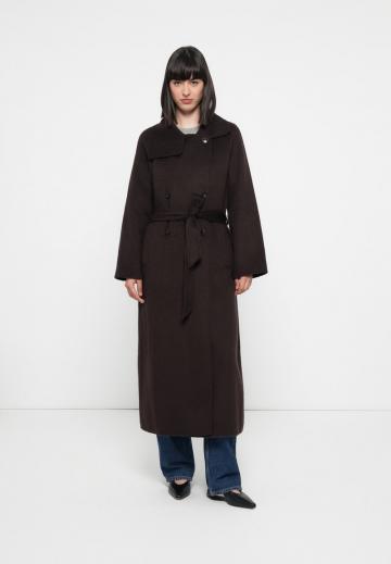 Шерстяное пальто