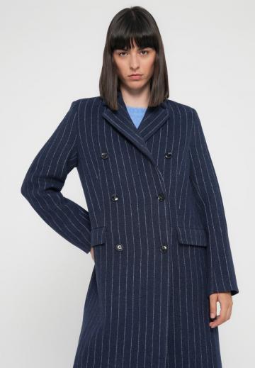 Шерстяное пальто