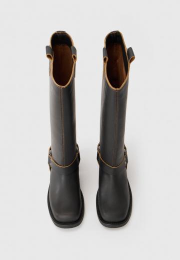 Ковбойские сапоги