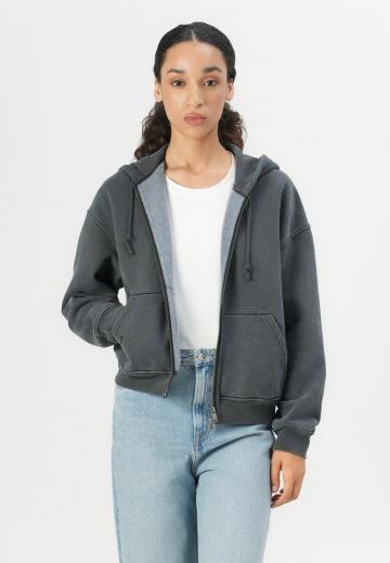 Свободные джинсы