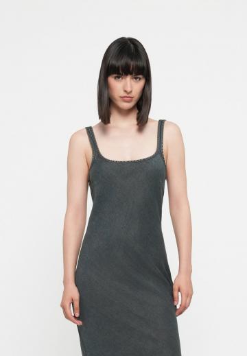 Джинсовое платье