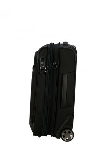 Чемодан на колесах