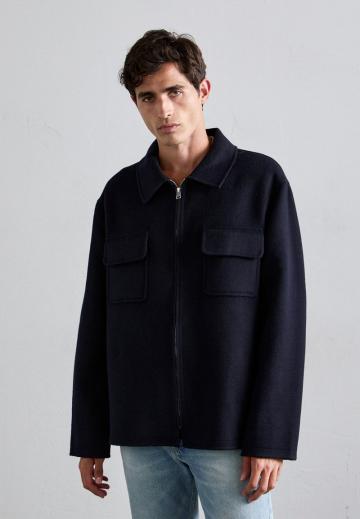 Короткое пальто