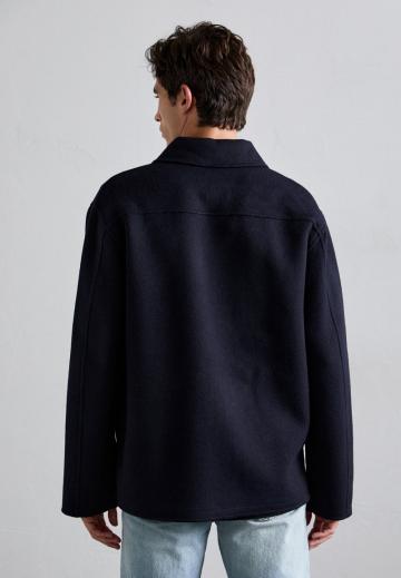 Короткое пальто