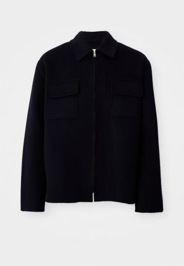 Короткое пальто