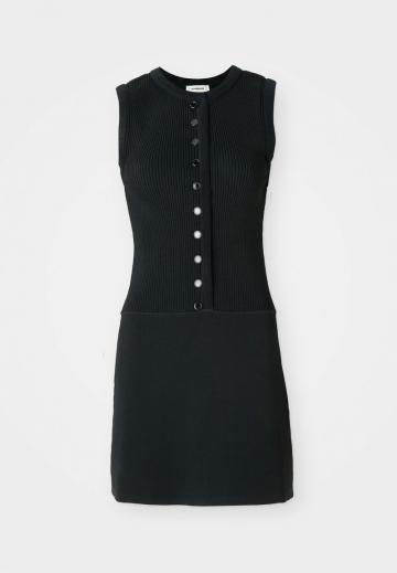 Платье футляр