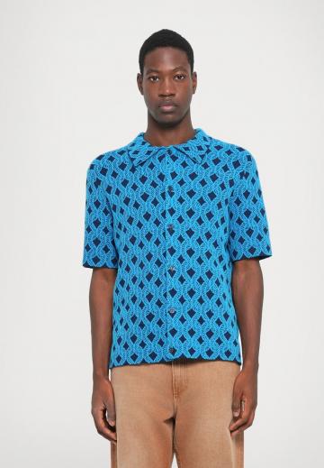 Рубашка с коротким рукавом