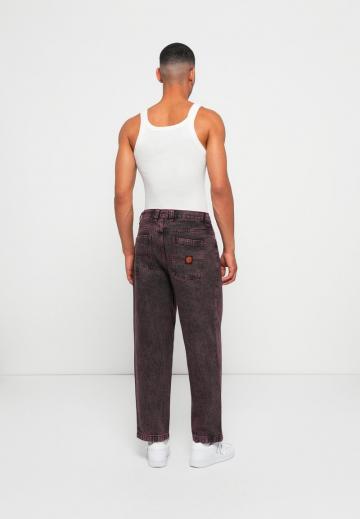 Свободные джинсы