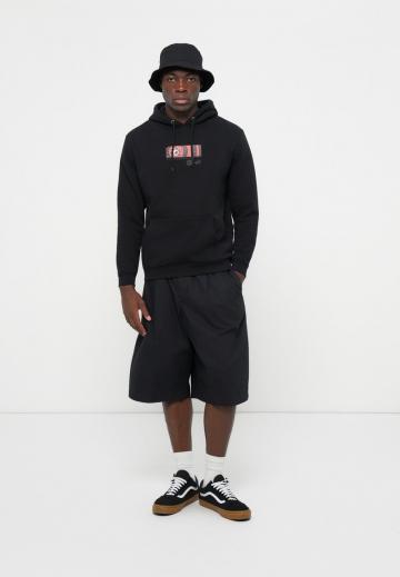 Пуловер с капюшоном