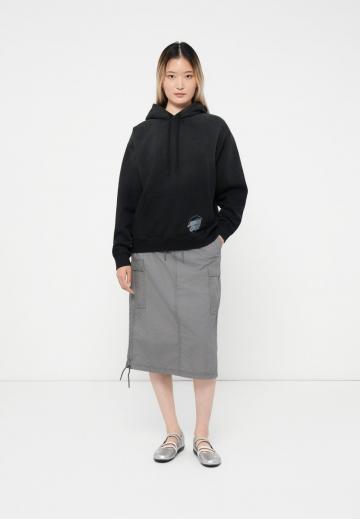 Пуловер с капюшоном