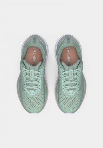 Беговые кроссовки