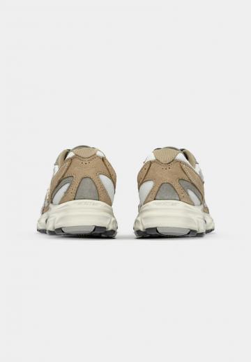 Гандбольные кроссовки