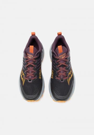 Беговые кроссовки