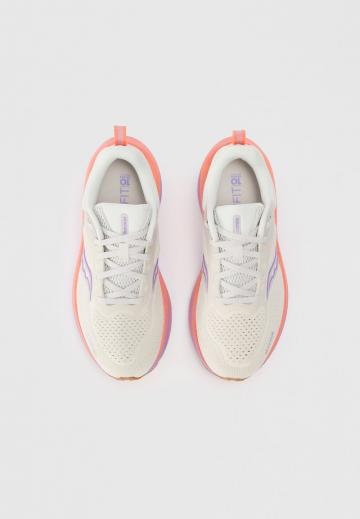 Беговые кроссовки