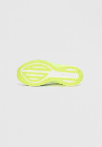 Беговые кроссовки