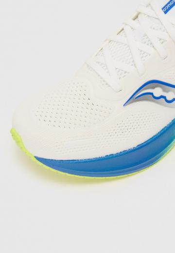 Беговые кроссовки