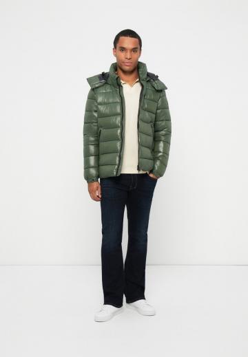 Зимняя куртка