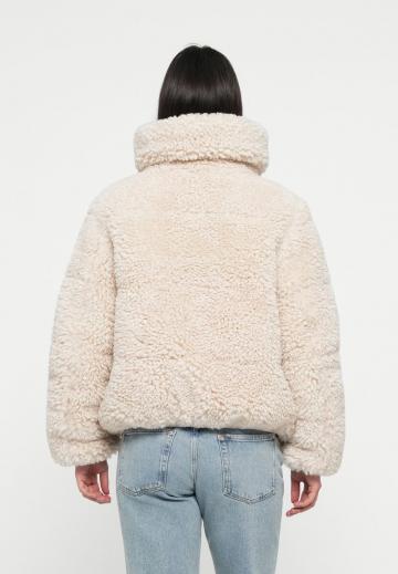 Флисовая куртка