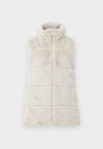 Длинный жилет