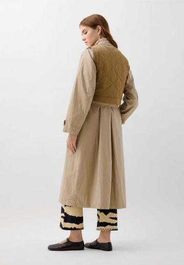 Длинный жилет