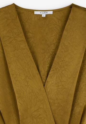 Блузка без рукавов