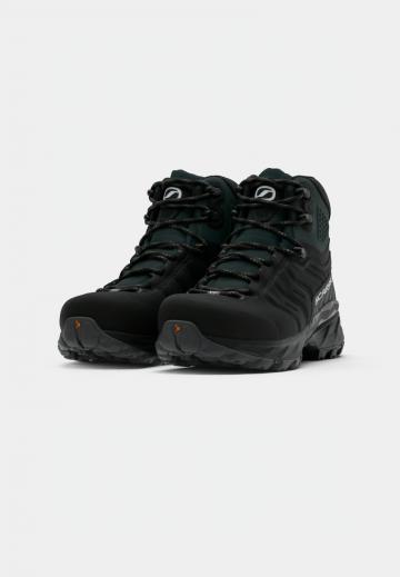 Походные ботинки