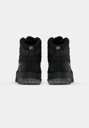 Походные ботинки