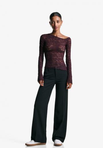 Кружевная блузка