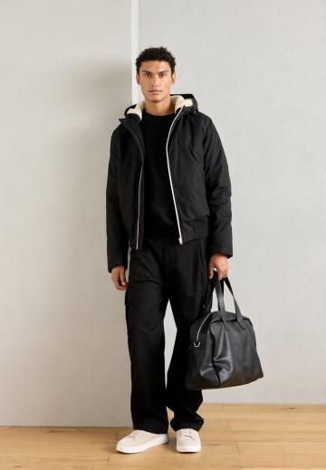 Зимняя куртка