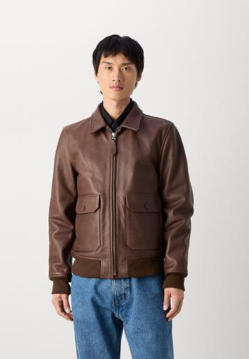 Куртка бомбер