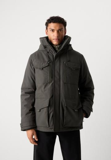 Зимняя куртка