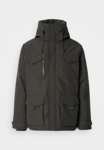 Зимняя куртка