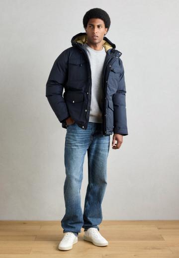 Зимняя куртка