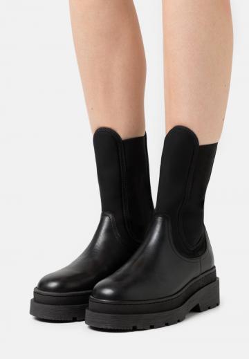 Ботинки челси