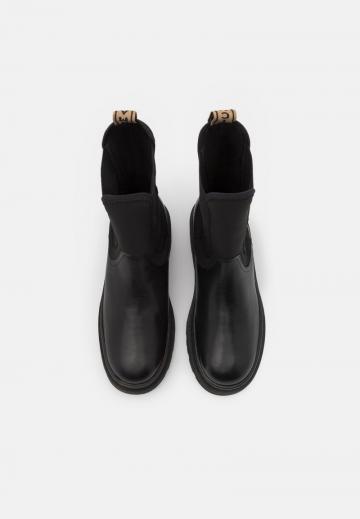 Ботинки челси
