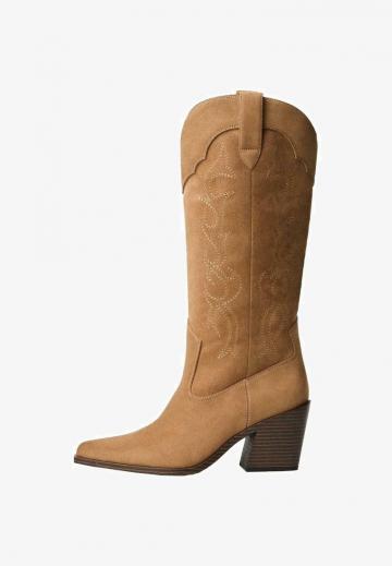 Ковбойские сапоги