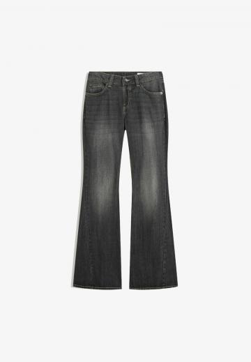 Клешеные джинсы