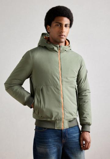 Зимняя куртка