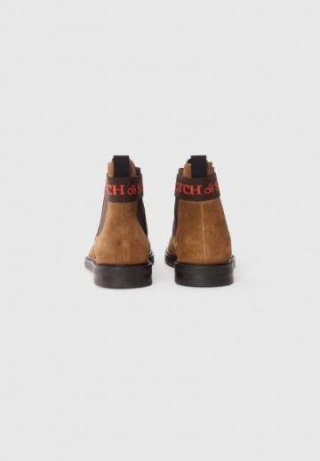 Зимние ботинки