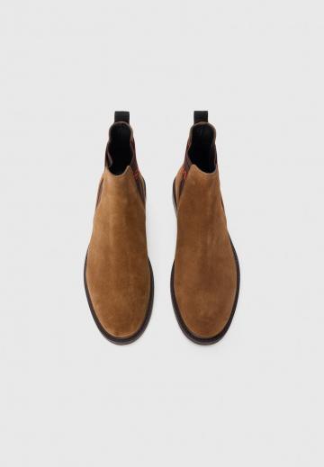 Зимние ботинки