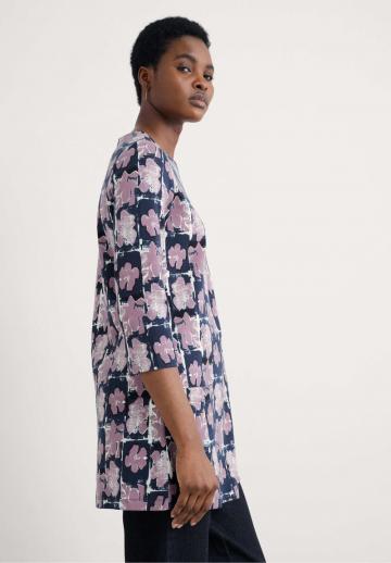 Длинная блузка