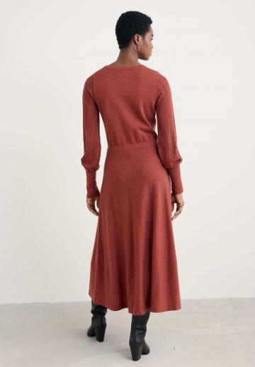 Вязаное платье