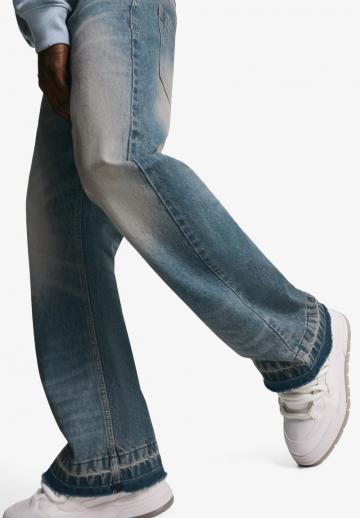Свободные джинсы
