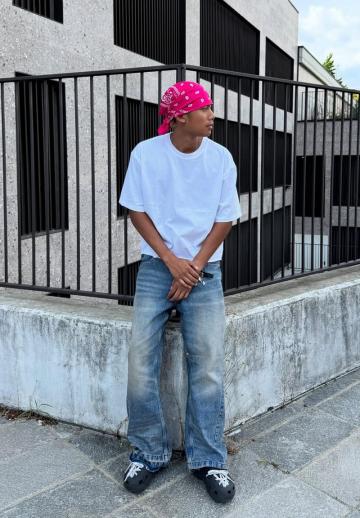 Свободные джинсы