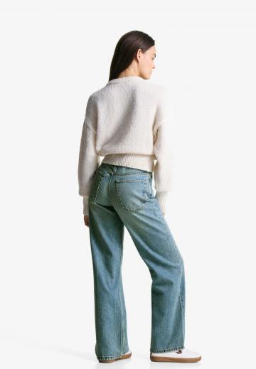 Прямые джинсы