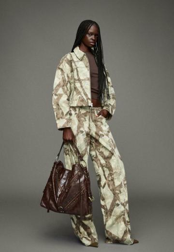 Джинсовая куртка