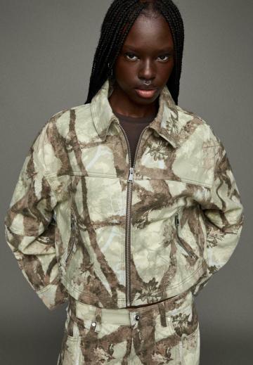 Джинсовая куртка