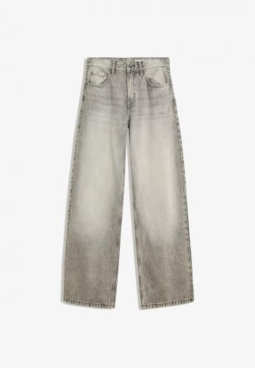 Свободные джинсы