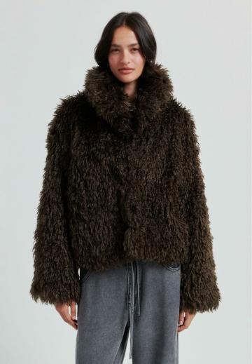 Зимняя куртка